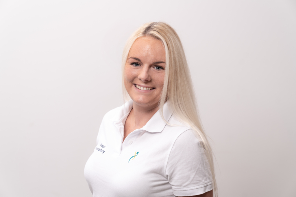 Nicole B Team - Physiotherapie Waldbüttelbrunn - Ferdinand Bühring - Rezeption: Angelika Dehmel
